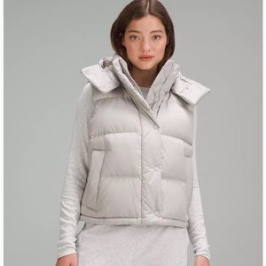 Lululemon cropped wunder puff vest size 14 Light gray mid warmth weight